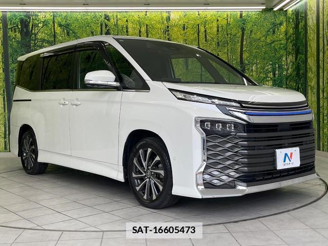 Toyota VOXY 2022-09 7936775-16