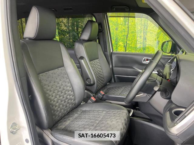 Toyota VOXY 2022-09 7936775-7