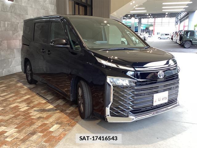 Toyota VOXY 2023-06 7937089-6