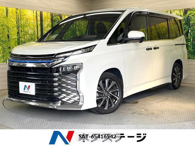 Toyota VOXY 2022-07 7937221-0