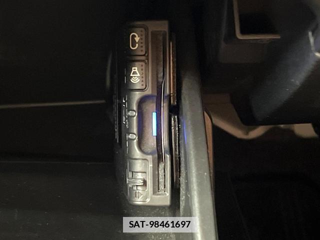 Suzuki WAGON R 2013-09 7934732-5