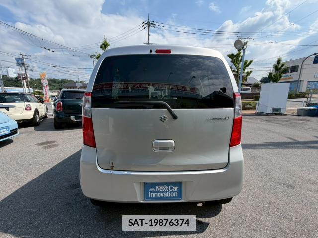 Suzuki WAGON R 2013-12 7934839-5