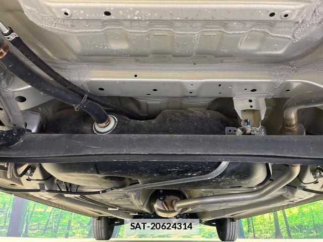 Suzuki WAGON R 2023-10 7935570-18