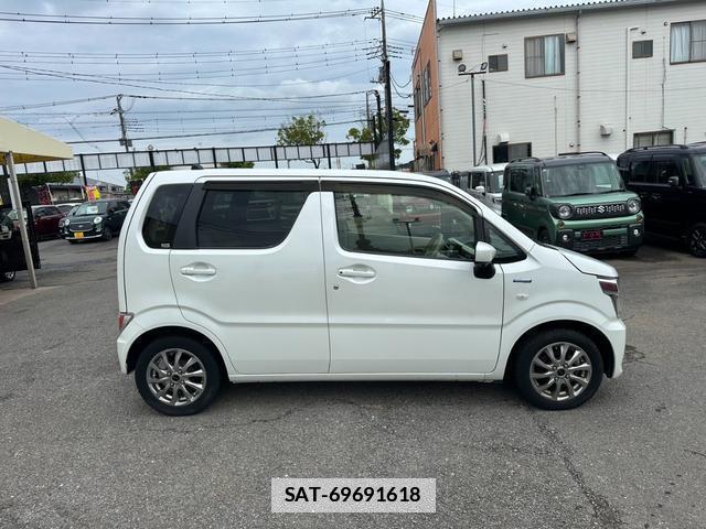 Suzuki WAGON R 2017-03 7937212-6