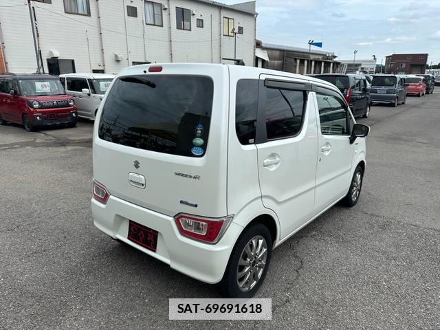 Suzuki WAGON R 2017-03 7937212-7