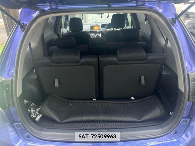 Toyota WISH 2013-03 7934627-6