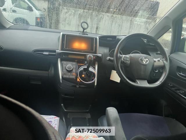 Toyota WISH 2013-03 7934627-9