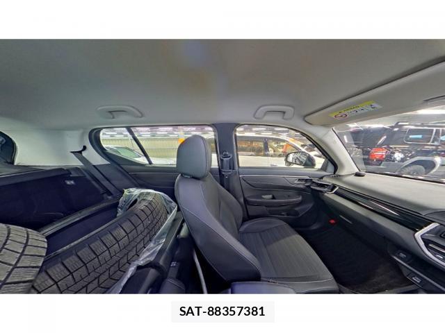 Honda WR-V 2024-10 7936619-5