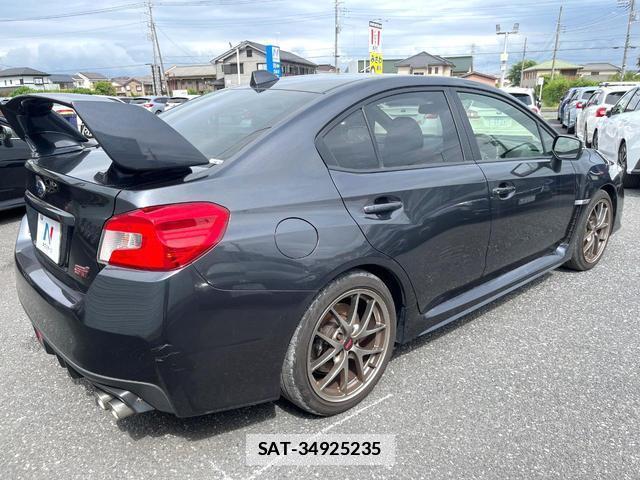 Subaru WRX STI 2016-11 7935321-16