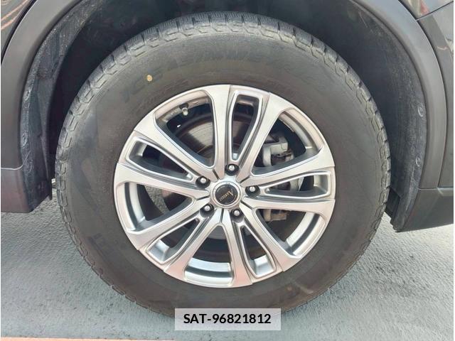 Nissan X-TRAIL 2017-02 7933974-10