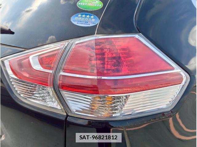 Nissan X-TRAIL 2017-02 7933974-11