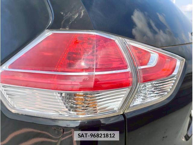 Nissan X-TRAIL 2017-02 7933974-15