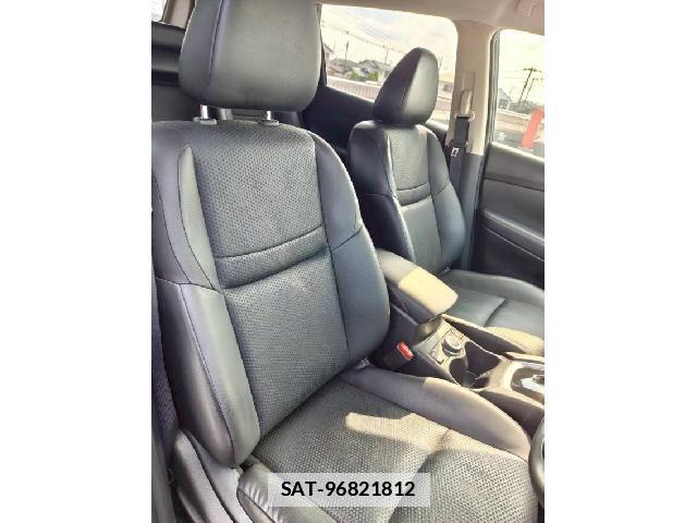 Nissan X-TRAIL 2017-02 7933974-6