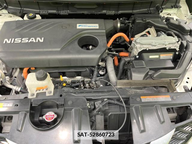 Nissan X-TRAIL 2015-10 7934486-17
