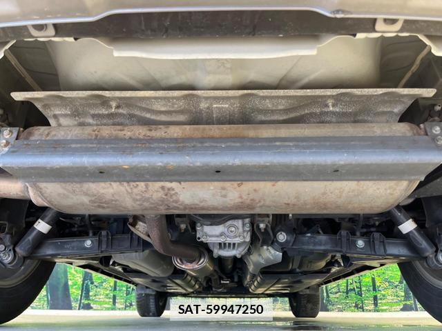 Nissan X-TRAIL 2015-08 7934527-18