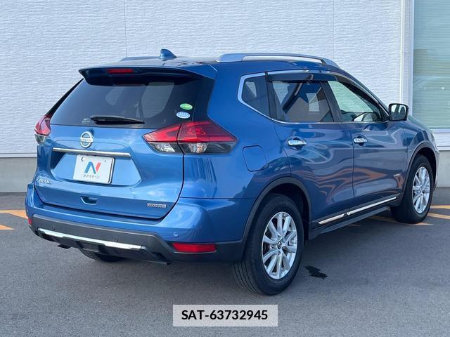 Nissan X-TRAIL 2017-06 7934543-16