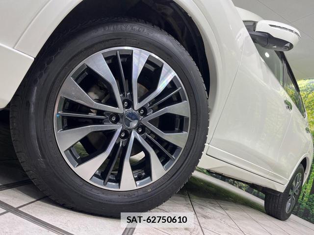 Nissan X-TRAIL 2016-02 7934863-12