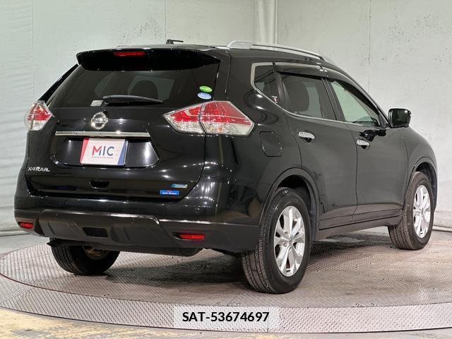 Nissan X-TRAIL 2016-03 7935460-14