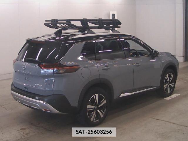 Nissan X-TRAIL 2023-08 7936487-1