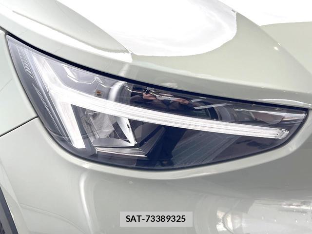 Volvo XC40 2022-11 7935123-14