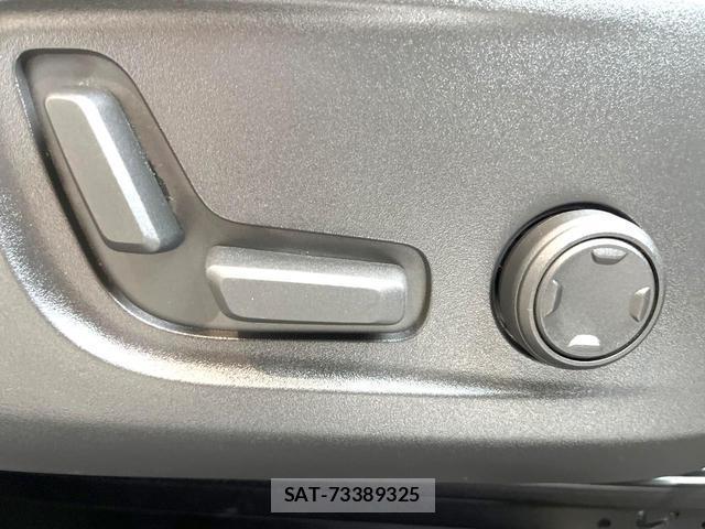 Volvo XC40 2022-11 7935123-7