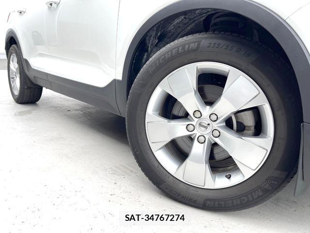 Volvo XC40 2021-12 7935125-15