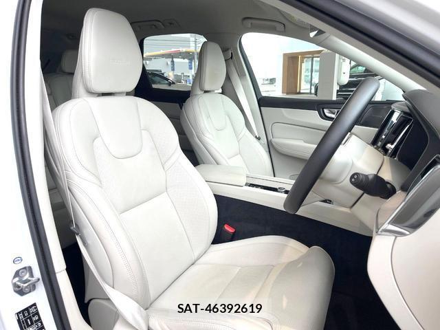 Volvo XC60 2020-06 7935105-11