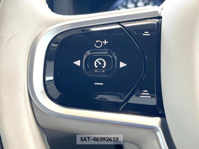 Volvo XC60 2020-06 7935105-7