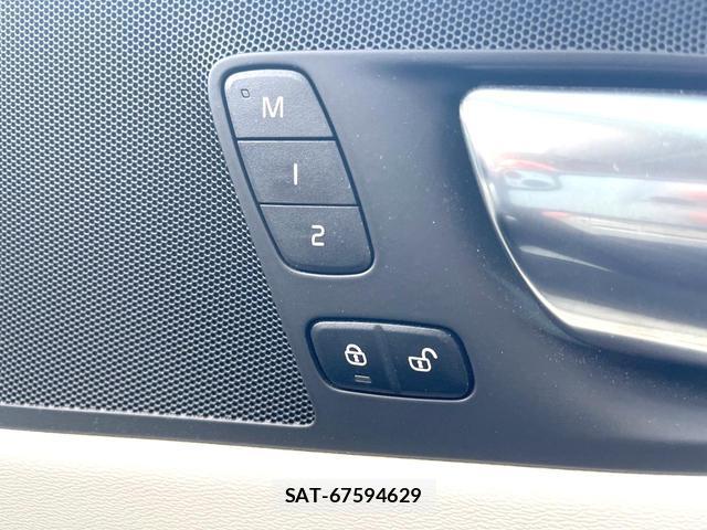 Volvo XC60 2022-12 7935124-6