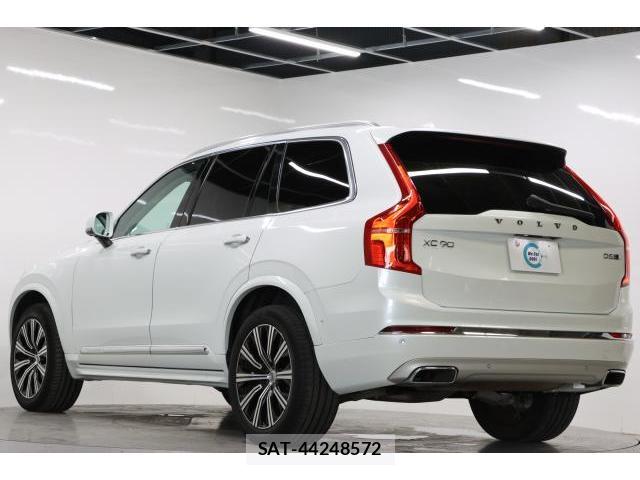 Volvo XC90 2020-01 7936300-1