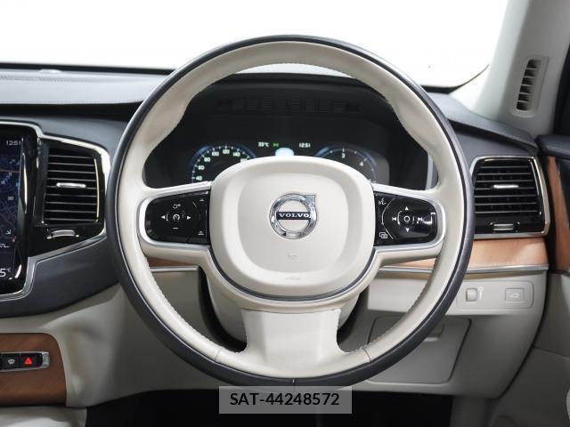 Volvo XC90 2020-01 7936300-3