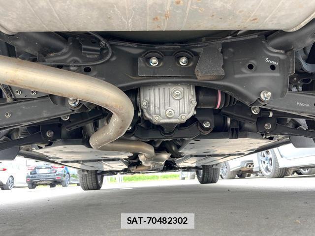 Subaru XV 2017-06 7935319-18