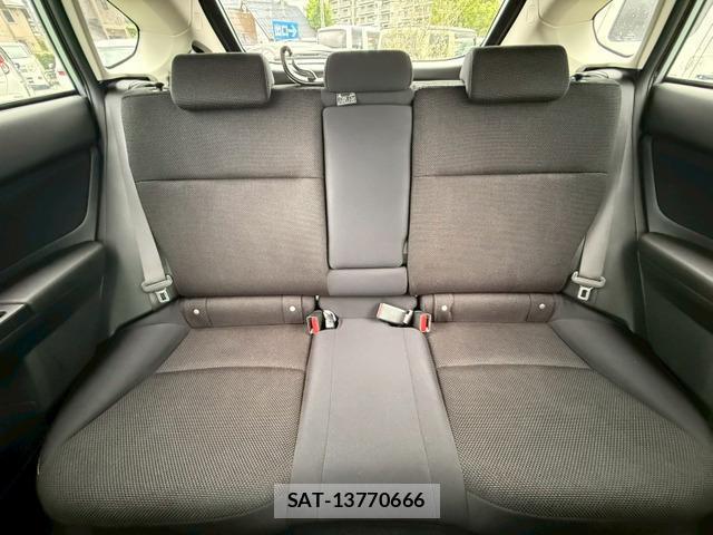 Subaru XV 2012-12 7936221-18