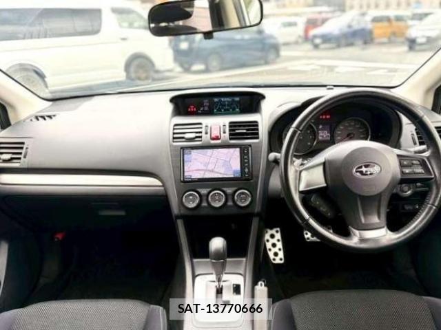 Subaru XV 2012-12 7936221-3