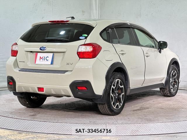 Subaru XV 2015-12 7937477-13