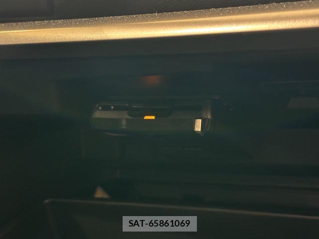 Subaru XV 2019-04 7937479-4