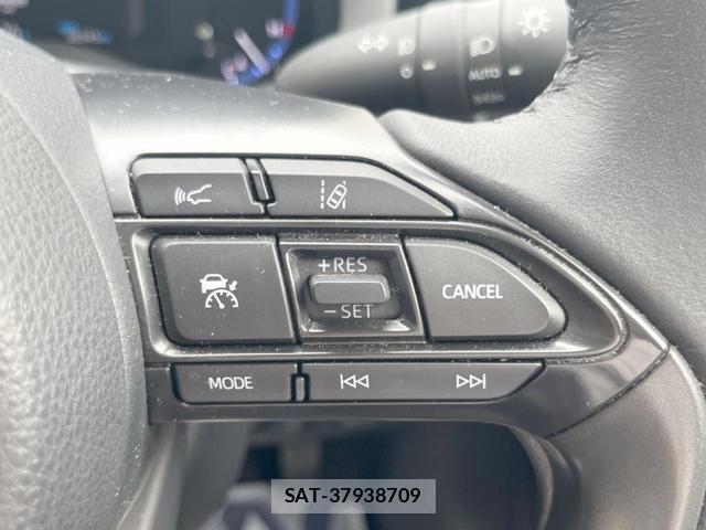 Toyota YARIS CROSS 2022-08 7937163-4