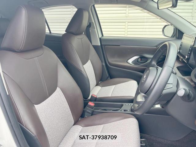 Toyota YARIS CROSS 2022-08 7937163-7
