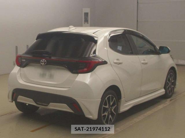 Toyota YARIS 2022-03 7933867-1