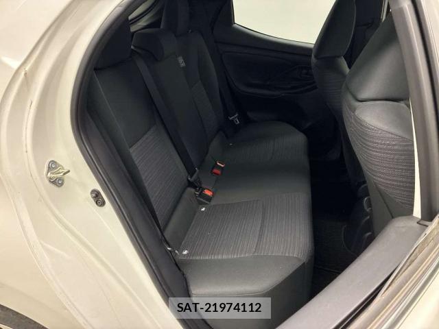Toyota YARIS 2022-03 7933867-3