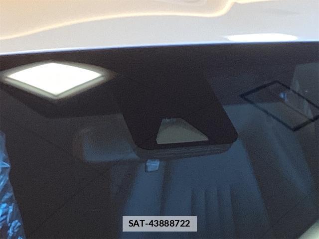 Toyota YARIS 2021-05 7934161-15