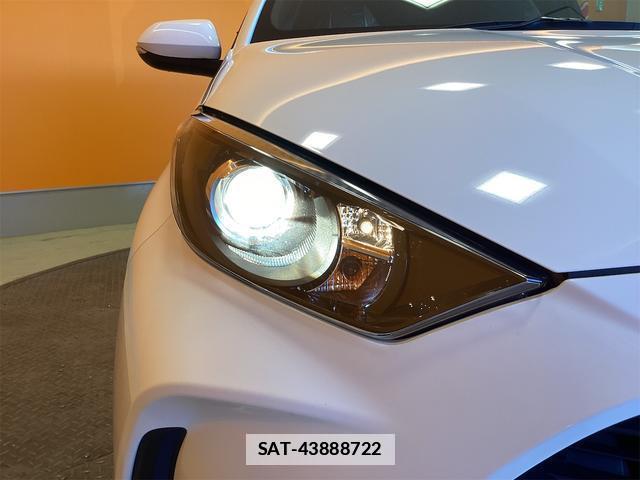 Toyota YARIS 2021-05 7934161-16