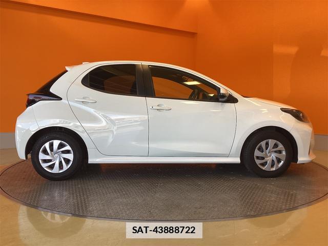 Toyota YARIS 2021-05 7934161-7
