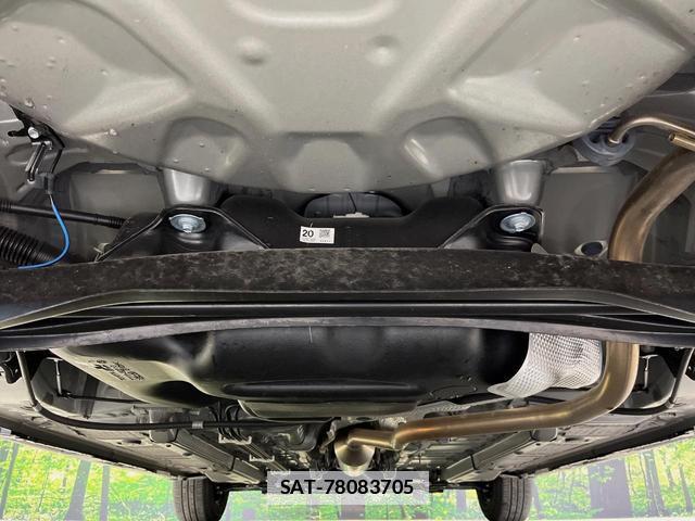 Toyota YARIS 2023-05 7934301-18