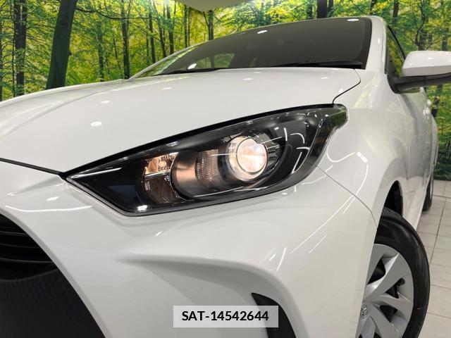 Toyota YARIS 2023-06 7934492-11