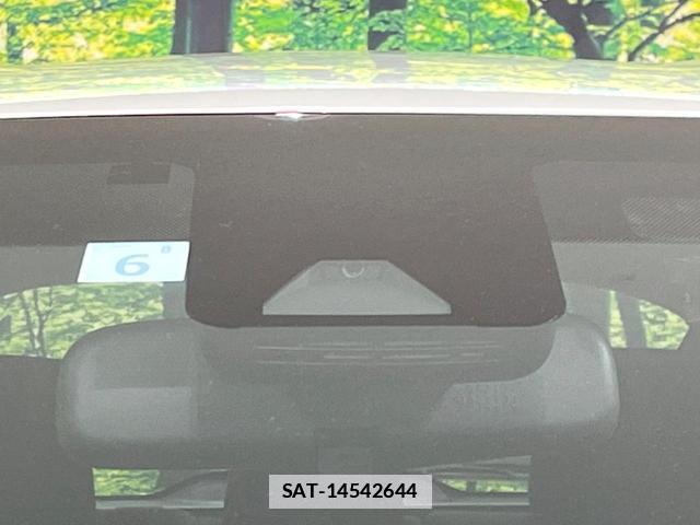 Toyota YARIS 2023-06 7934492-4