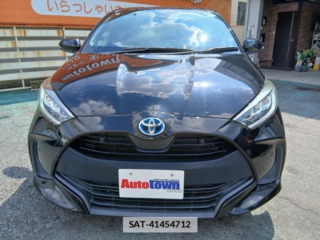 Toyota YARIS 2020-04 7935028-14