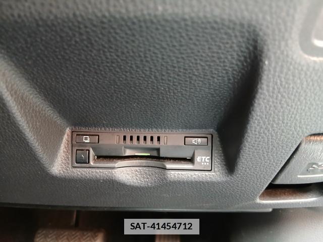 Toyota YARIS 2020-04 7935028-9
