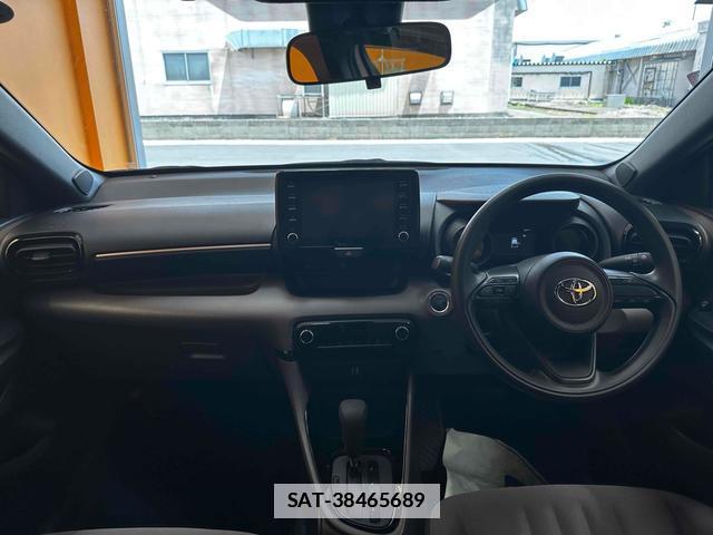 Toyota YARIS 2021-02 7935288-4