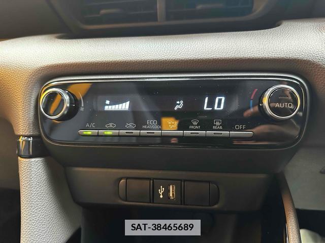 Toyota YARIS 2021-02 7935288-8